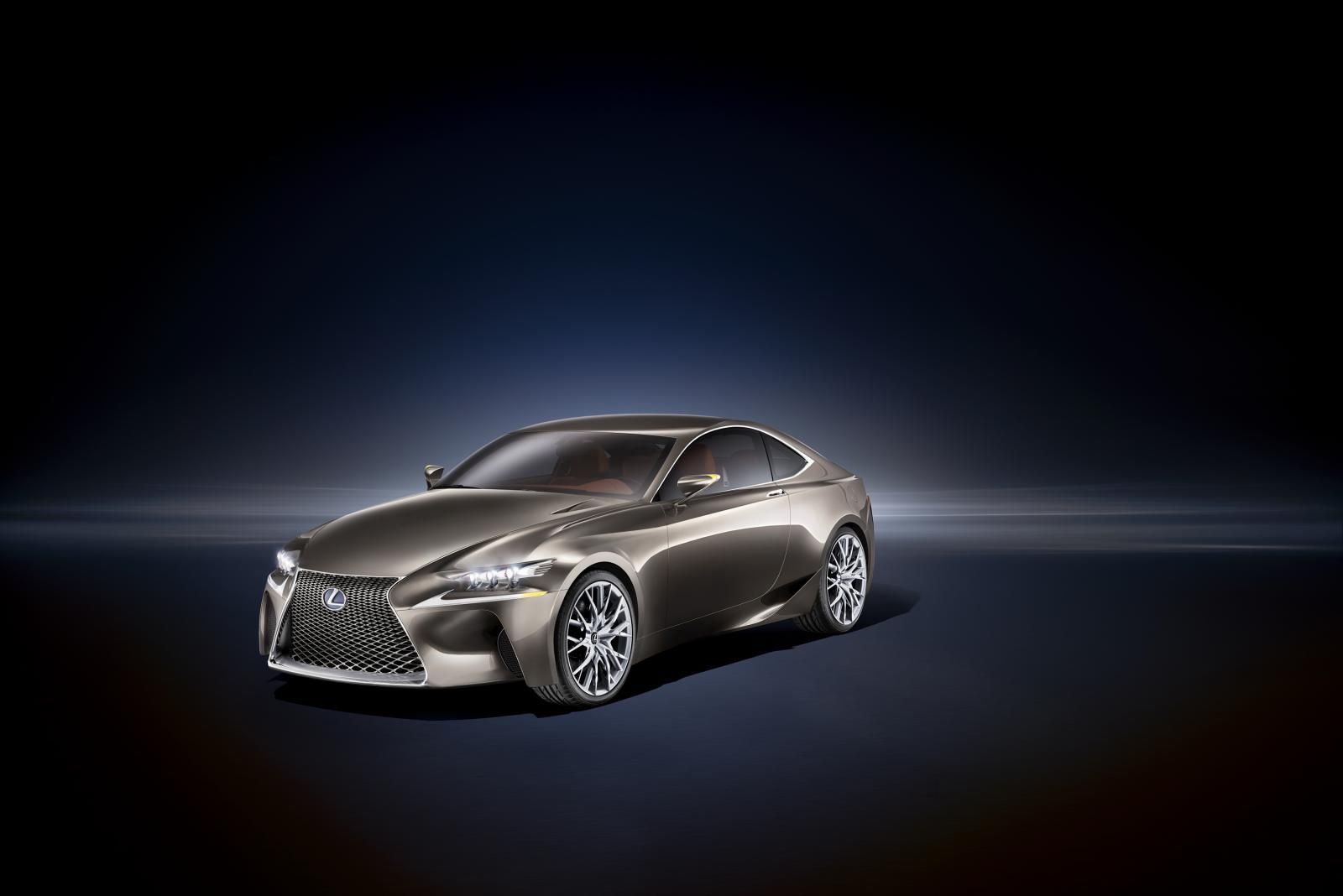LEXUS LF CC GALER