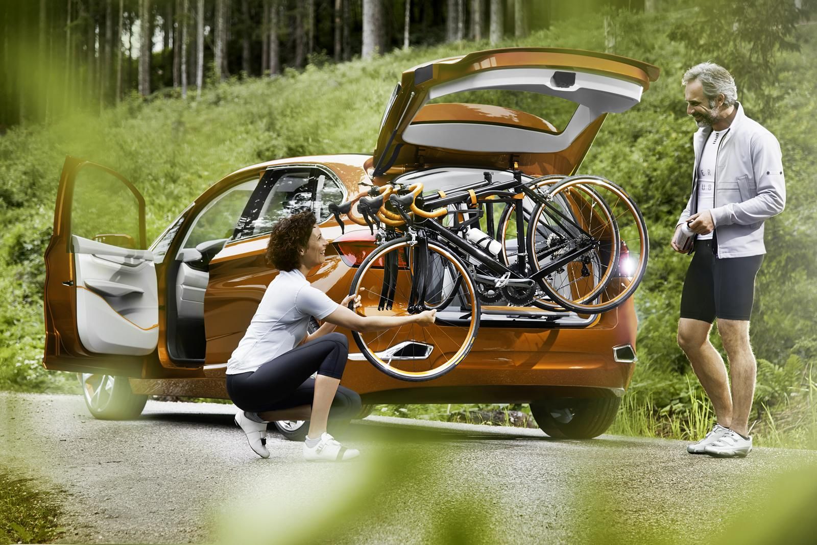 BMW KONSPET ACTVE TOURER OUTDOOR RESM GALERS
