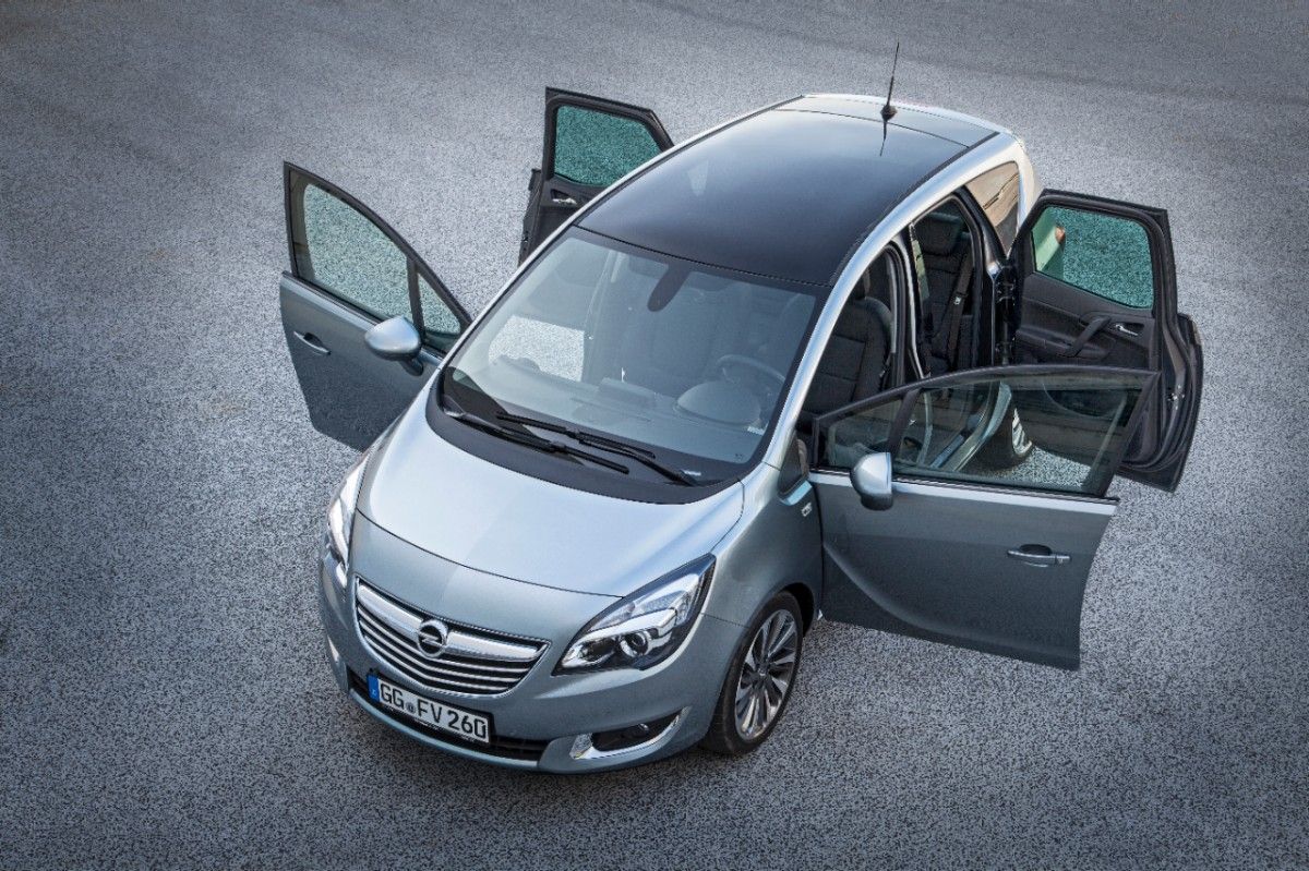 YEN 2014 MAKYAJLI OPEL MERVA RESM GALERS