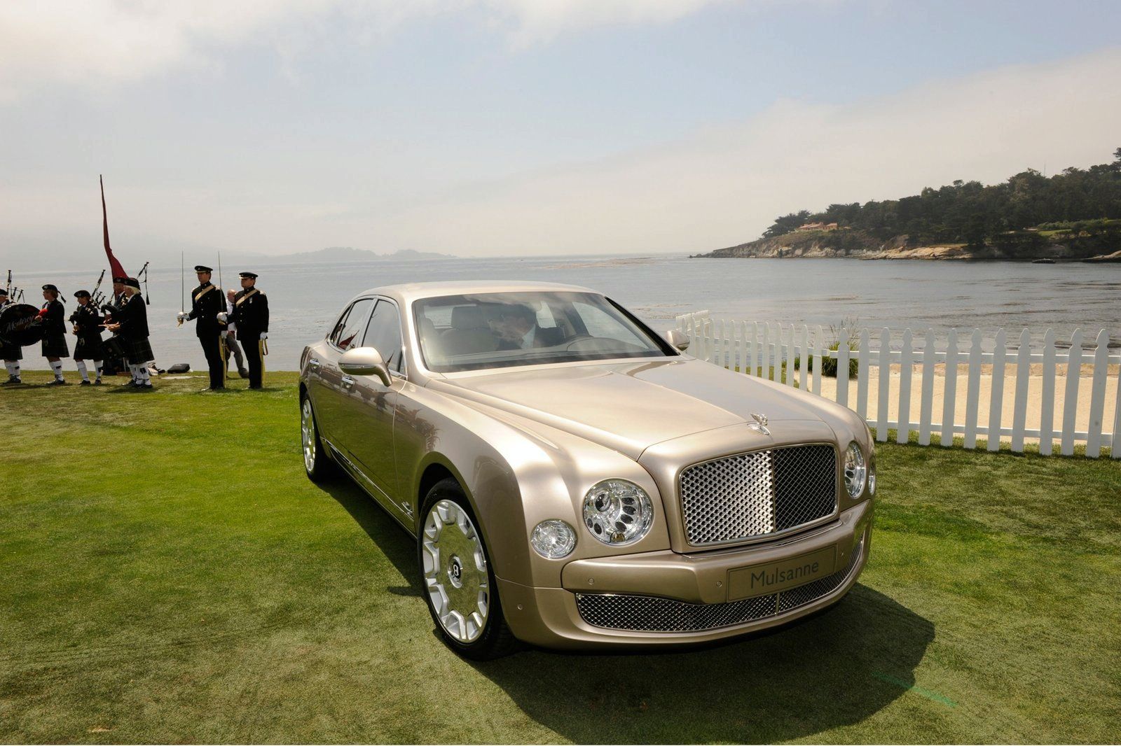 BENTLEY MULSANNE GALER