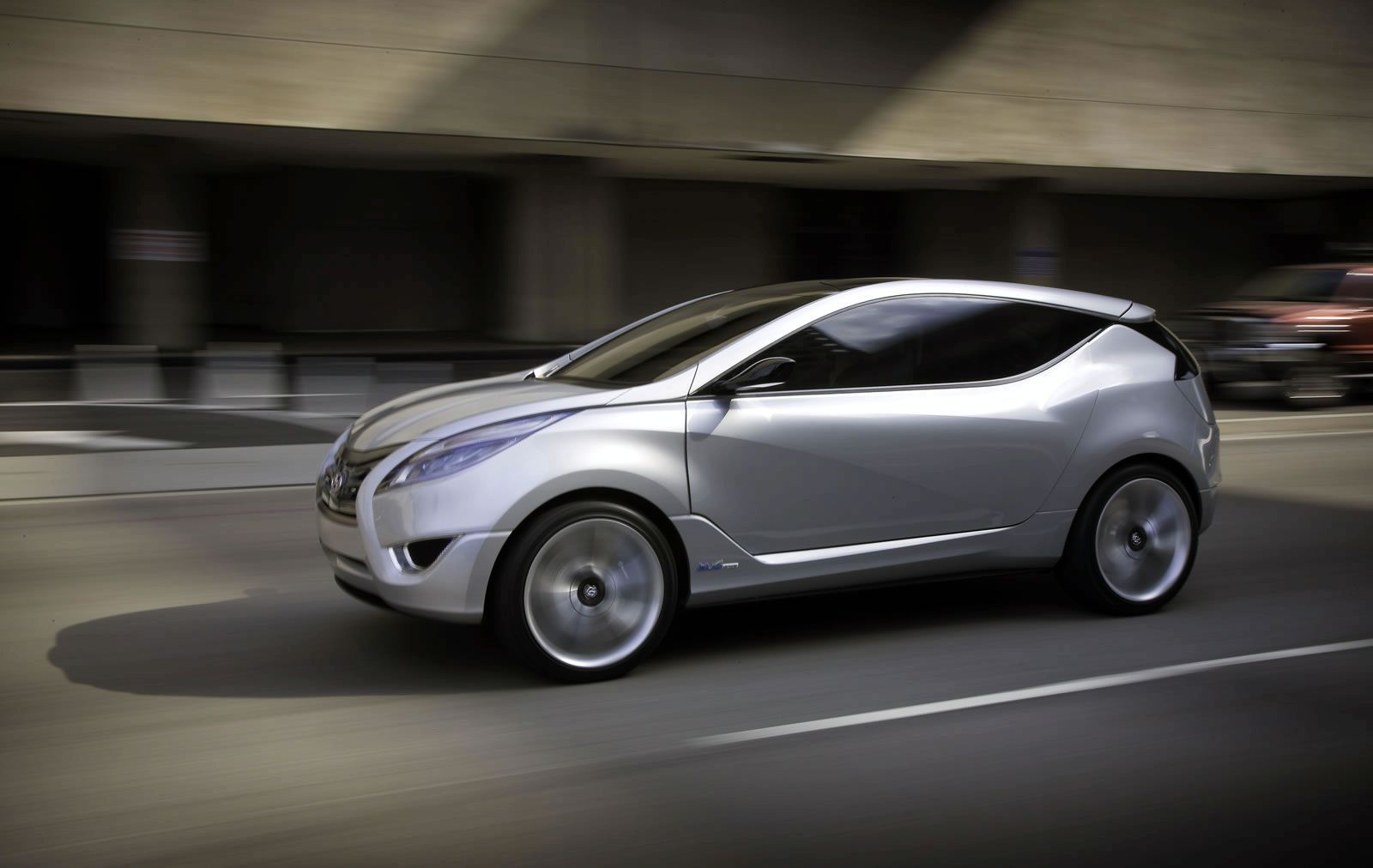 HYUNDA NUVS CONCEPT GALER