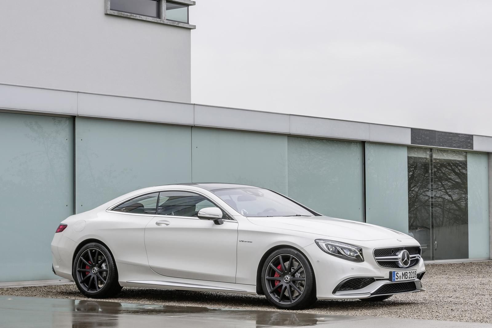 YEN 2014 MERCEDES S 63 AMG COUPE RESM GALERS
