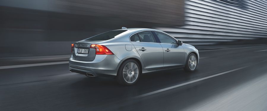 YEN MAKYAJLI 2014 VOLVO S60 GALER (2)