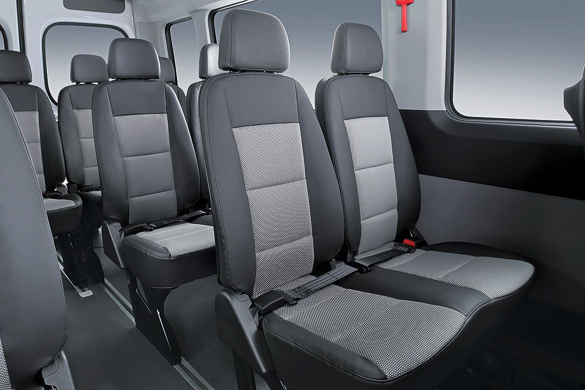 YEN� 2015 HYUNDA� H350 RES�M GALER�S�