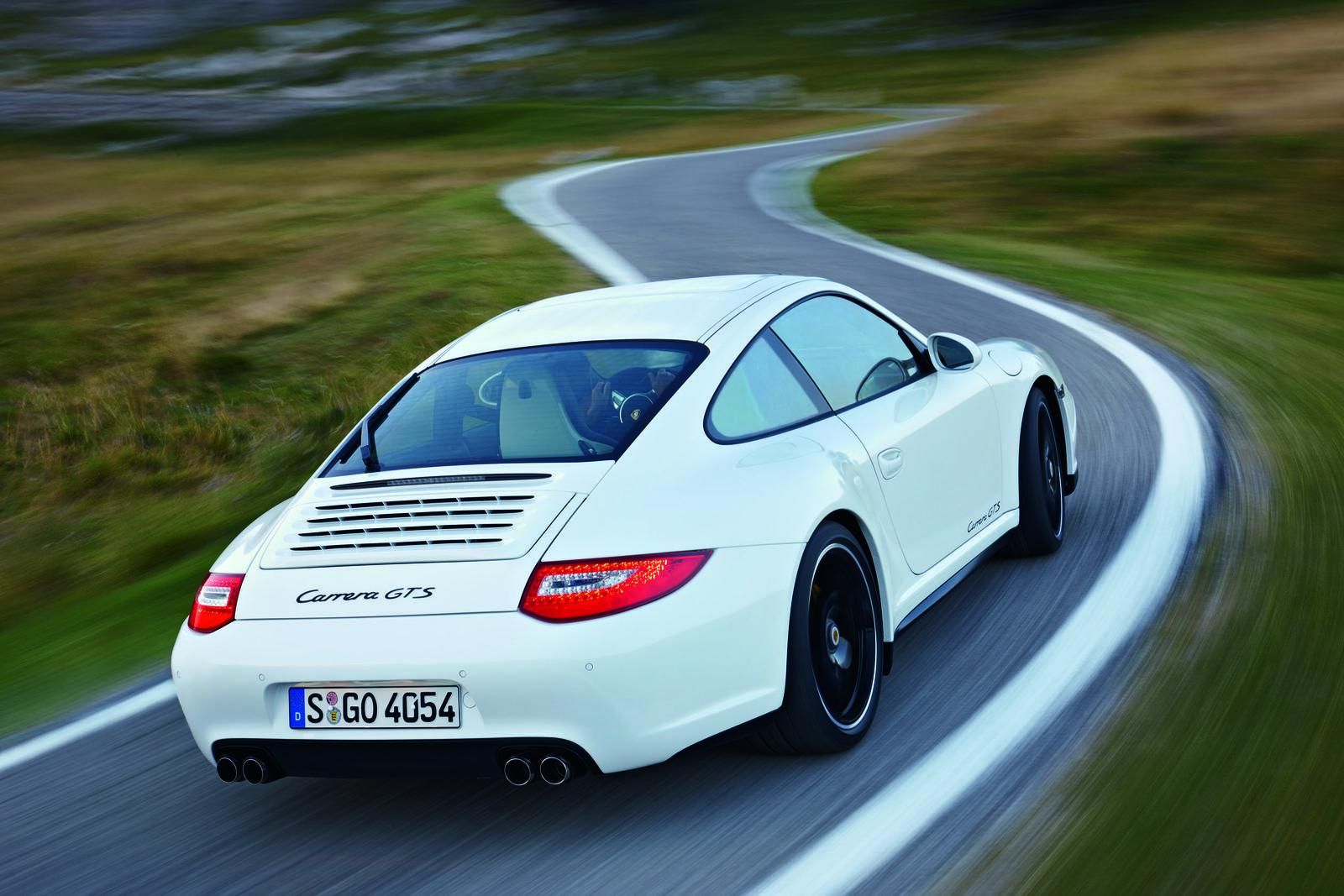 PORSCHE CARRERA GTS (2011) GALER