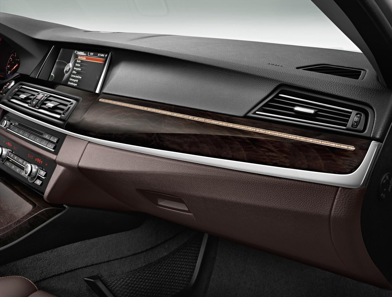 YEN MAKYAJLI 2014 BMW 5 SERS SW GALERS