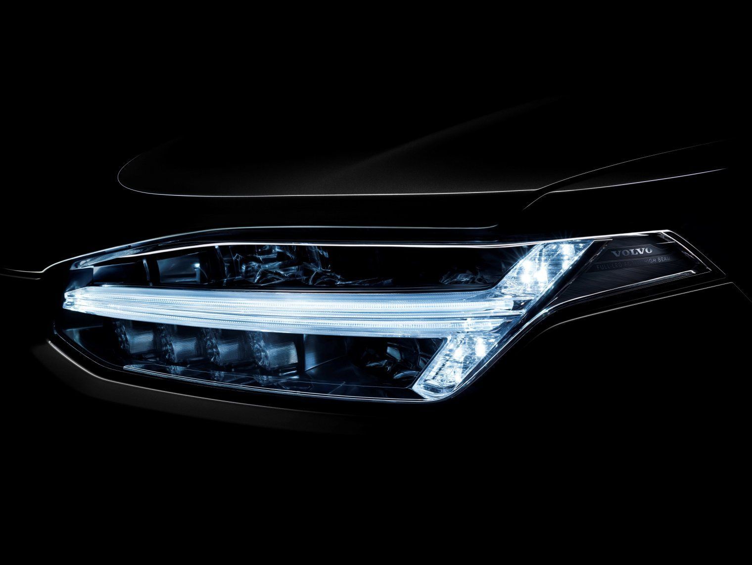 YEN 2015 VOLVO XC90 FRST EDTON RESM GALERS