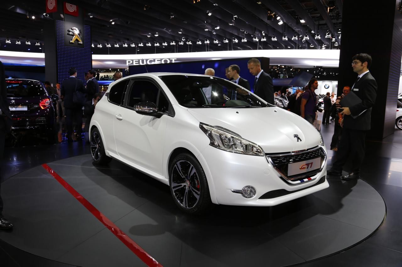 YEN PEUGEOT 208 GT GALER