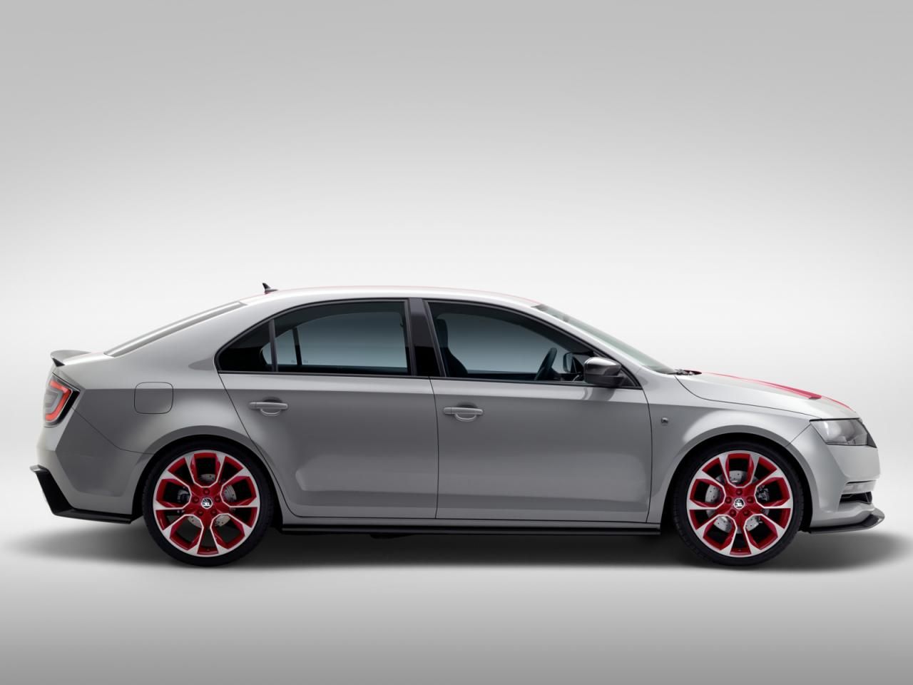 SKODA RAPD SPORT RS GALER