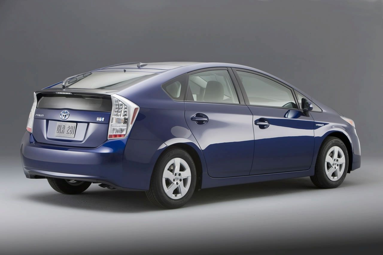 TOYOTA PRUS (2010) GALER