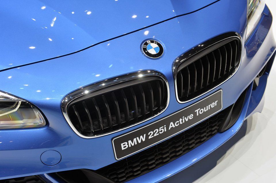 YEN BMW 2 SERS ACTVE TOURER CENEVRE RESM GALERS