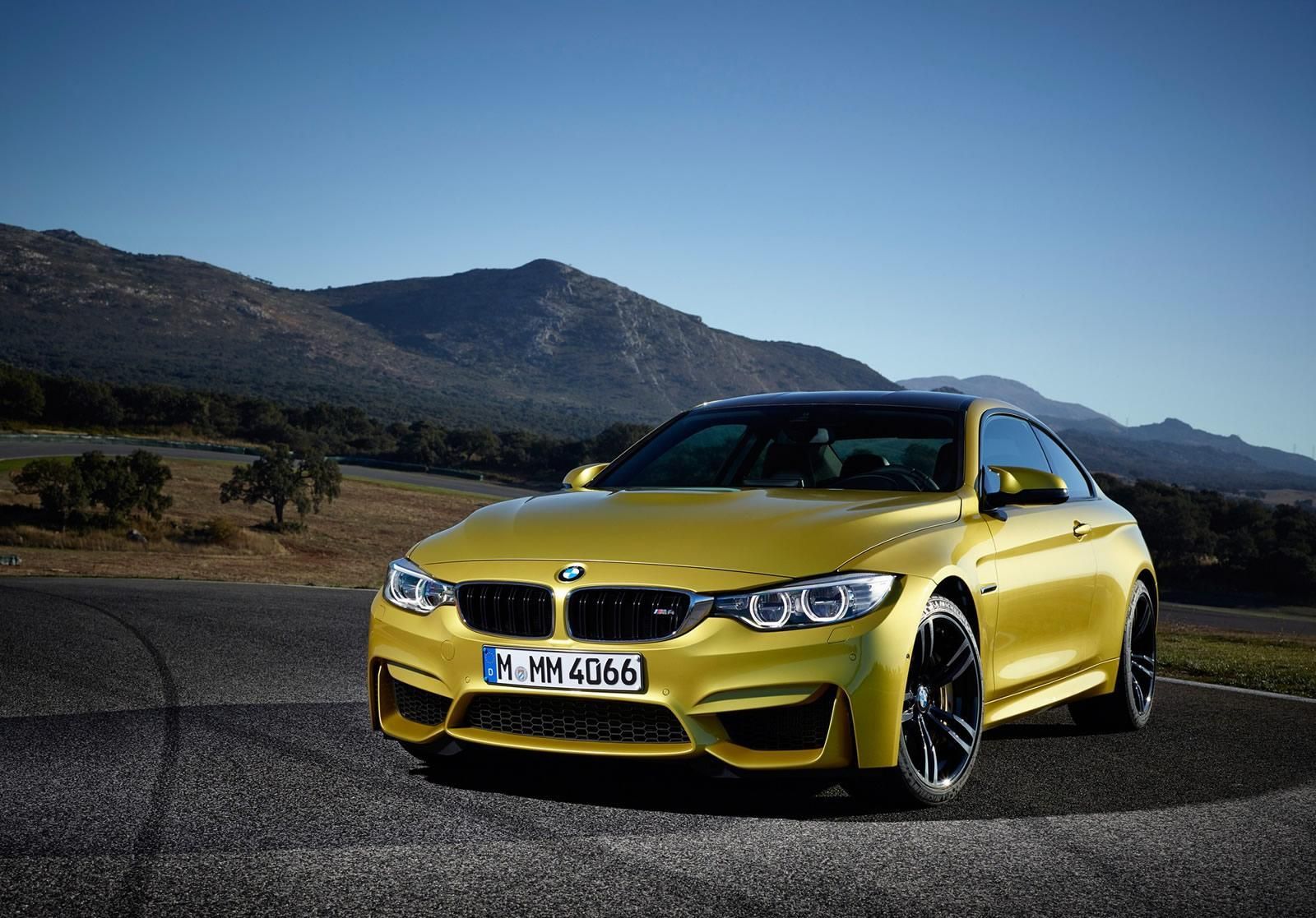 YEN 2014 BMW M4 RESM GALERS