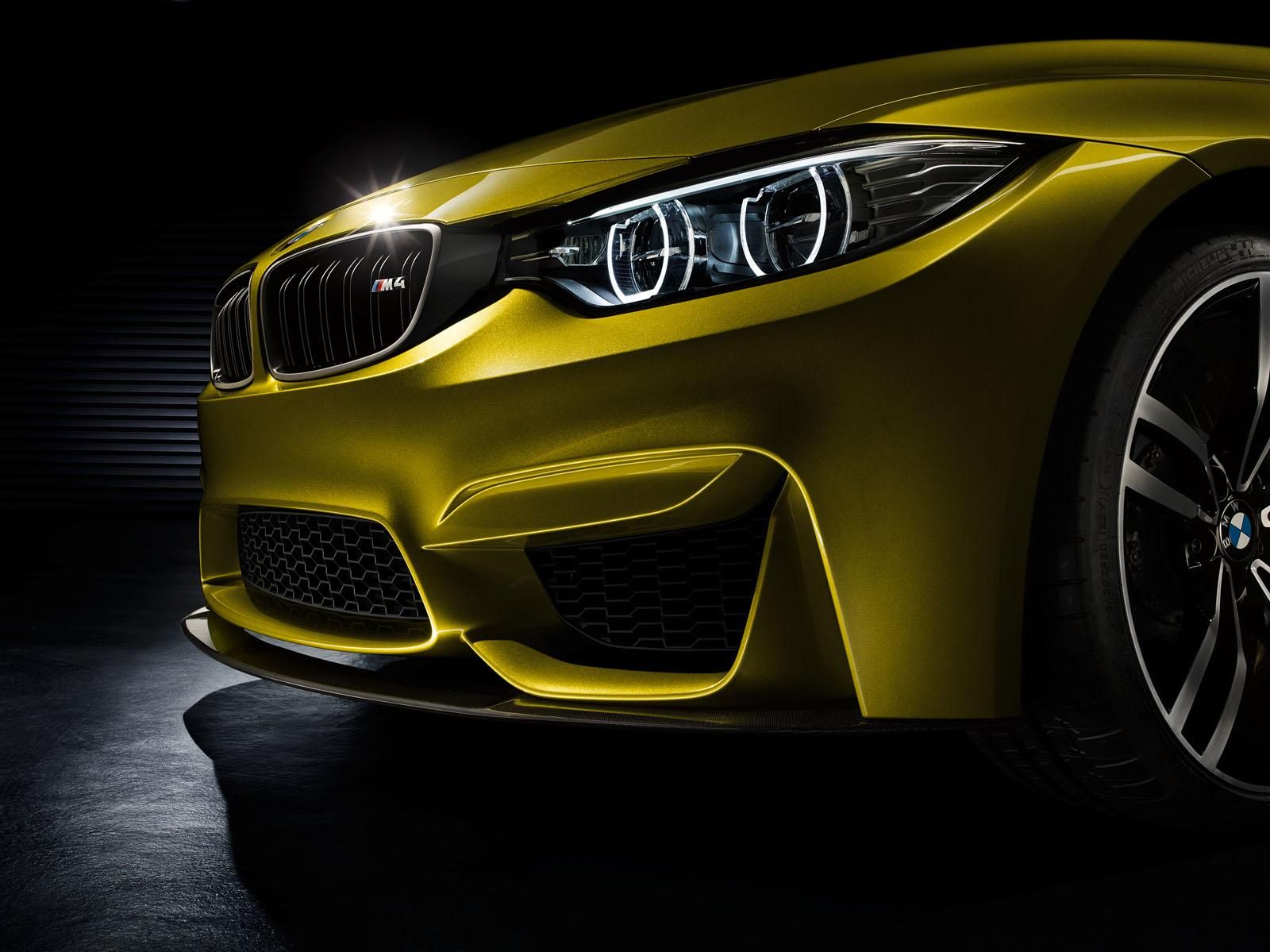 BMW M4 COUPE RESM FOTORAF GALERS