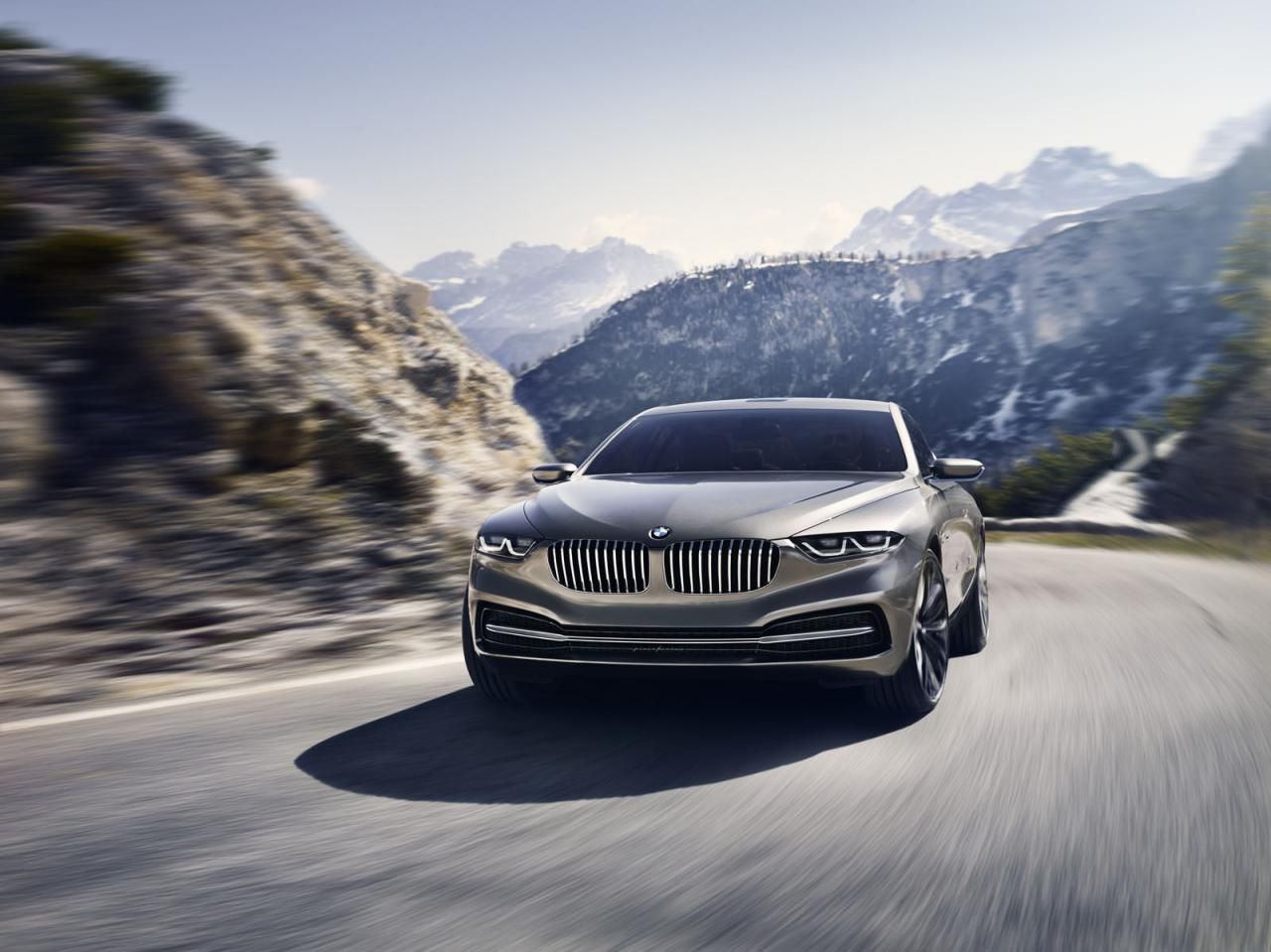 BMW GRAN LUSSO COUPE CONCEPT GALER