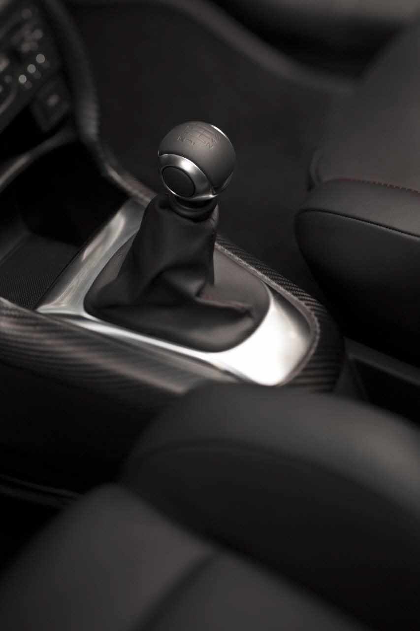 YEN CTROEN DS3 CABRO RACNG RESM GALERS