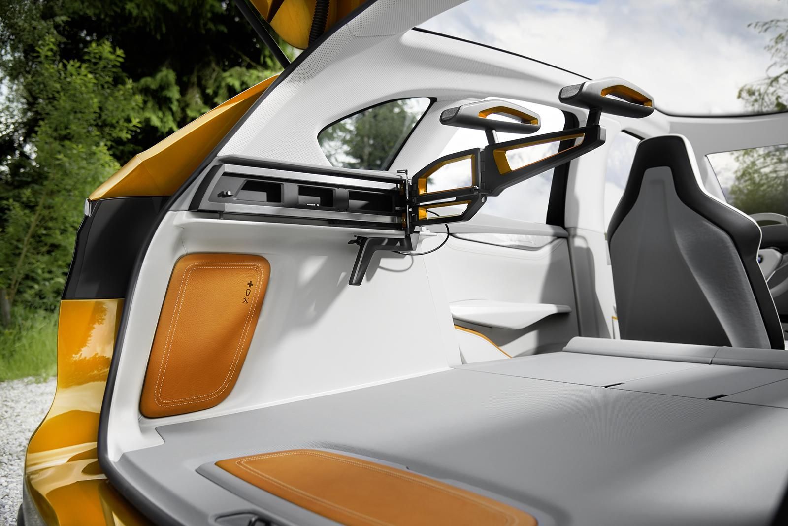 BMW KONSPET ACTVE TOURER OUTDOOR RESM GALERS