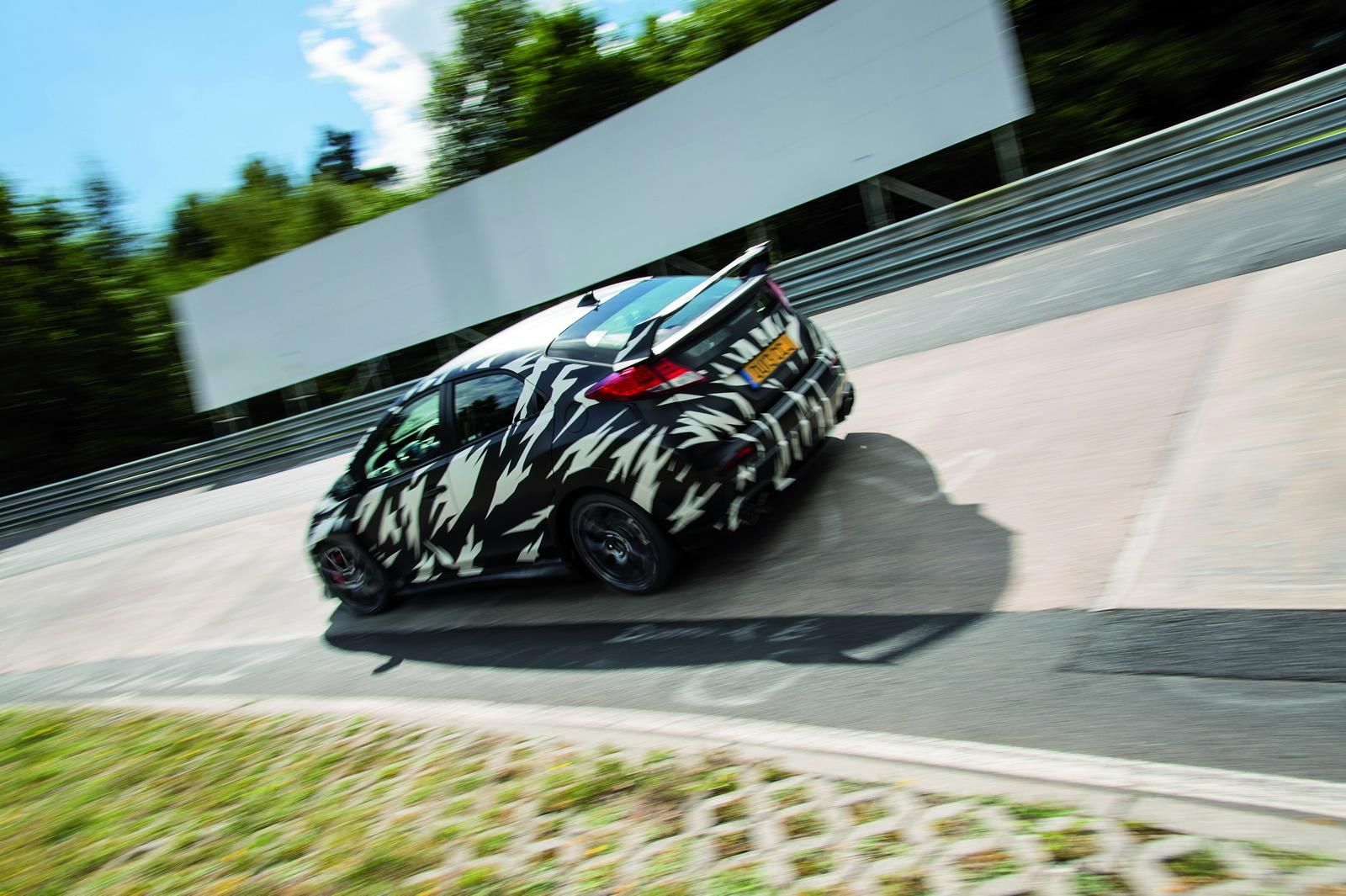 YEN HONDA CVC TYPE-R (2015) KAMUFLAJLI RESM GALERS