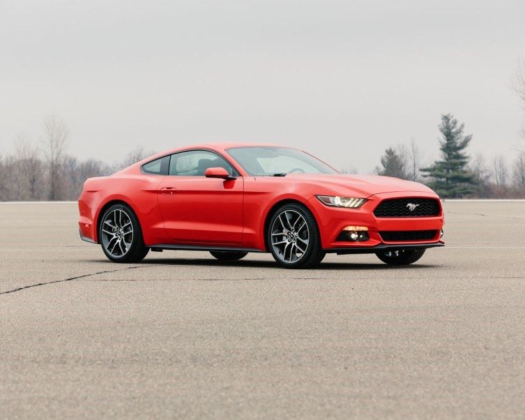 YEN 2015 FORD MUSTANG RESM GALERS