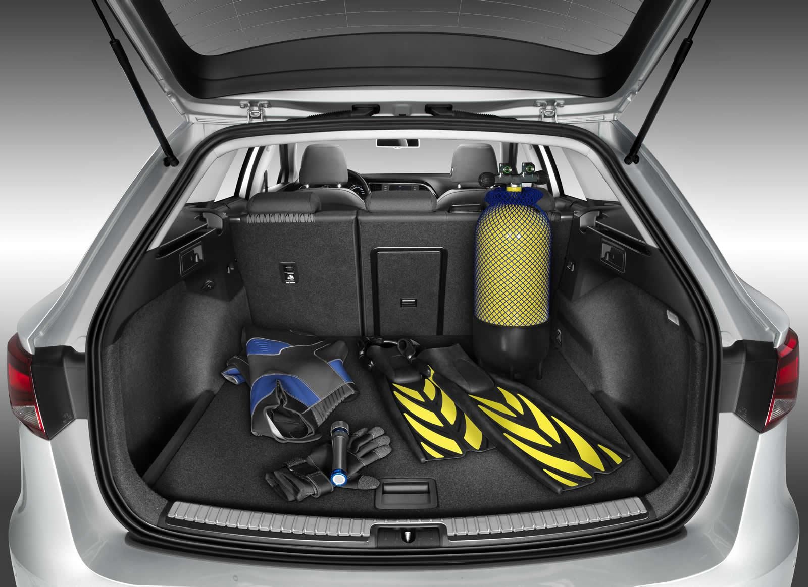 YEN SEAT LEON ST RESM GALERS