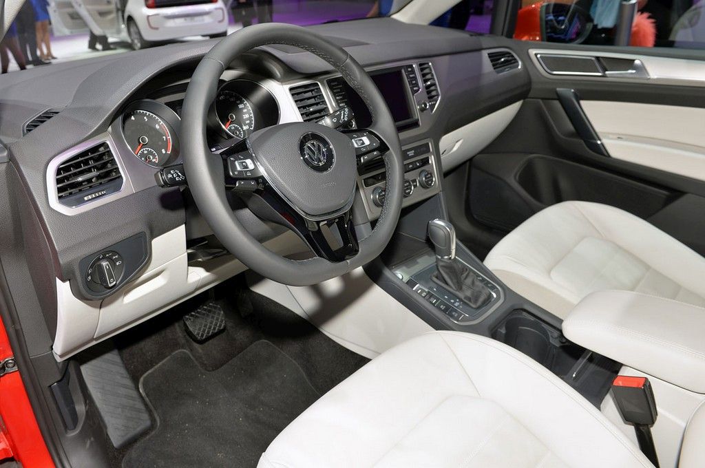 YEN� VOLKSWAGEN SPORTSVAN FRANKFURT LANSMAN RES�M GALER�S� 