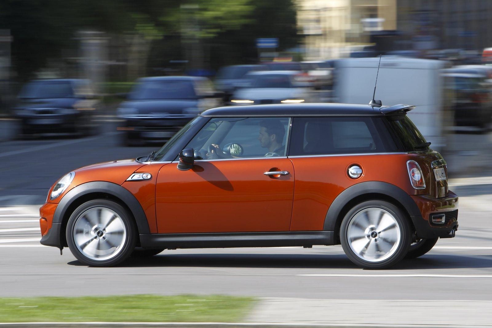 MINI COOPER GALER