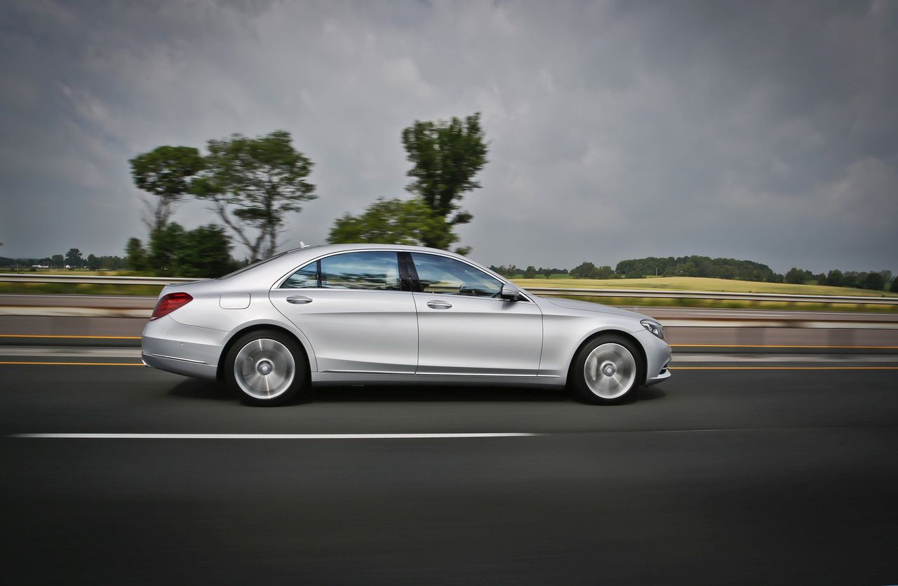 YEN MERCEDES S SERS YOLLARDA RESM GALERS