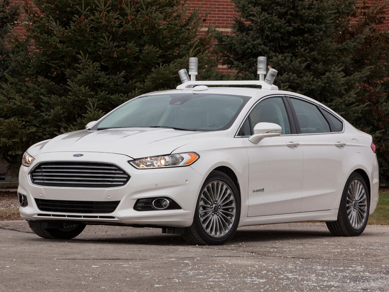 FORD FUSION OTONOM SR TEKNOLOJLER RESM GALERS