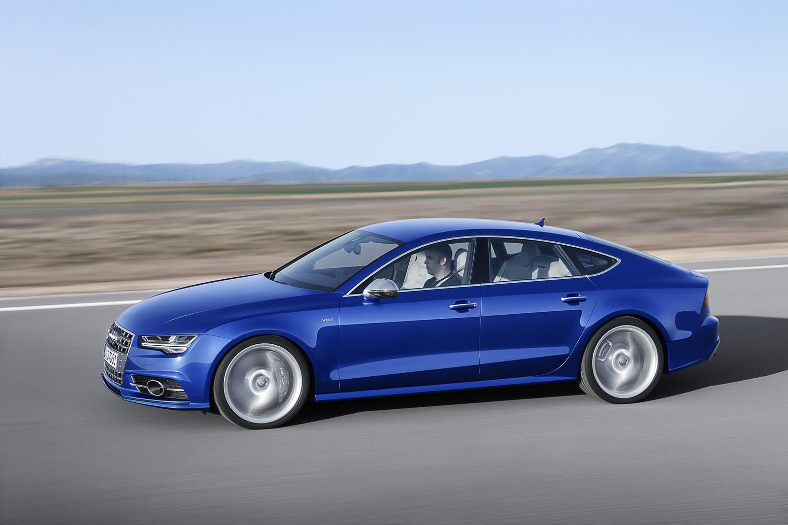 YEN MAKYAJLI 2015 AUD S7 SPORTBACK RESM GALERS