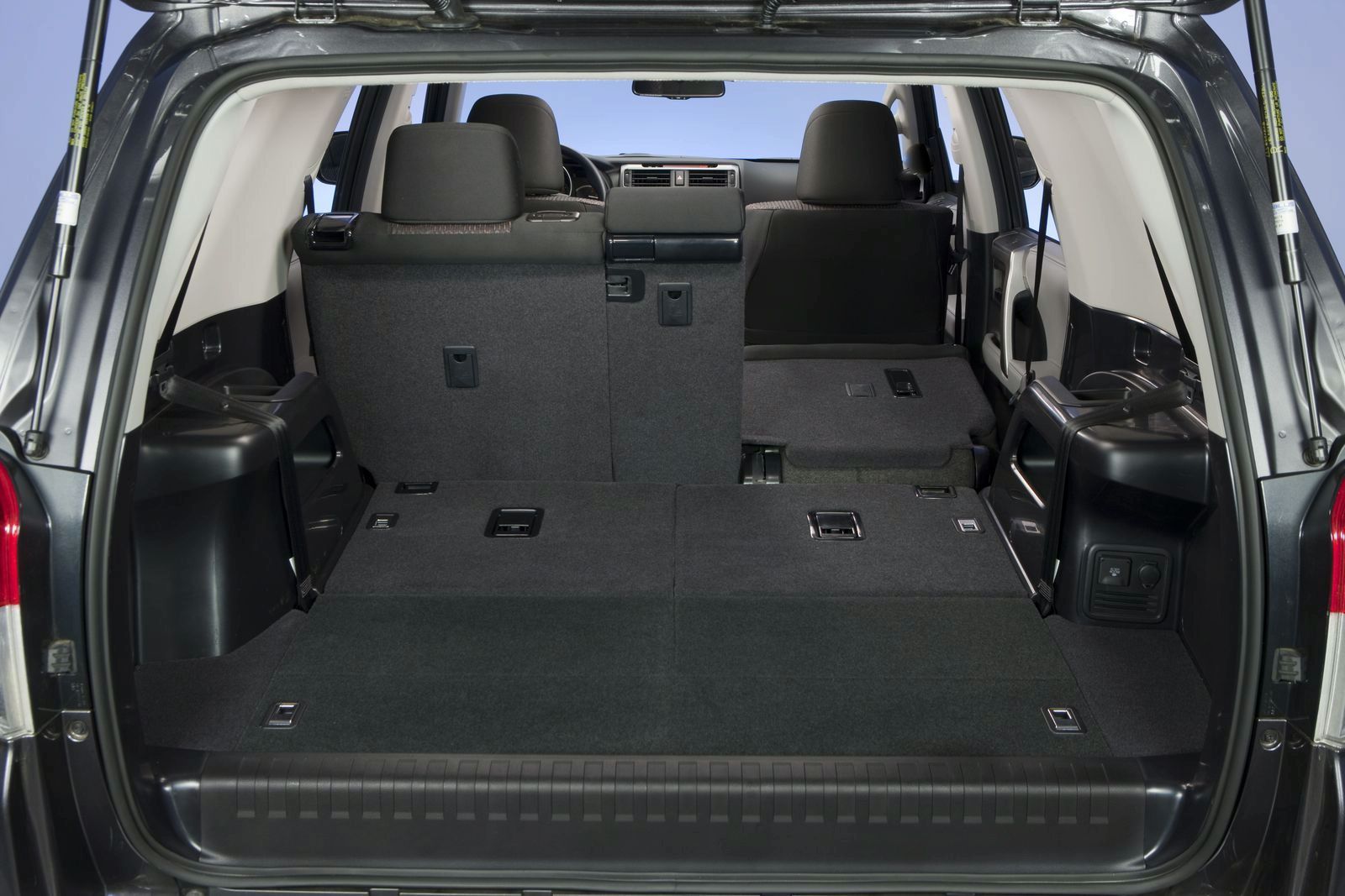 TOYOTA 4RUNNER (2010) GALER