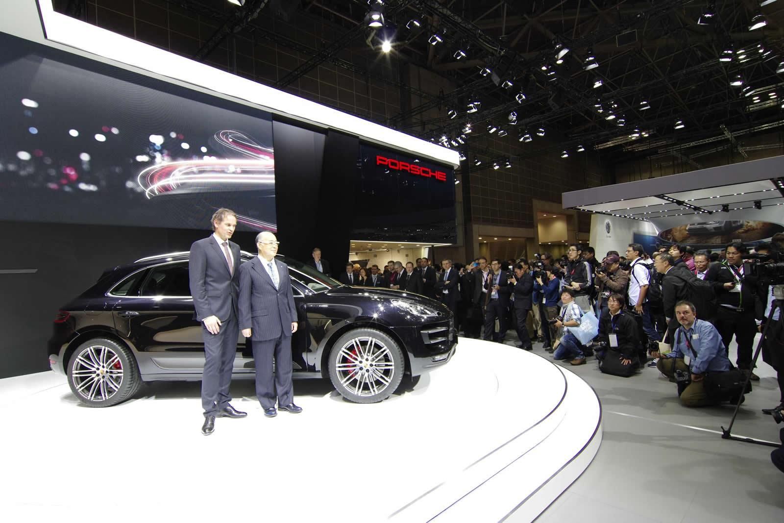 YEN PORSCHE MACAN LOS ANGLES TANITIM RESM GALERS