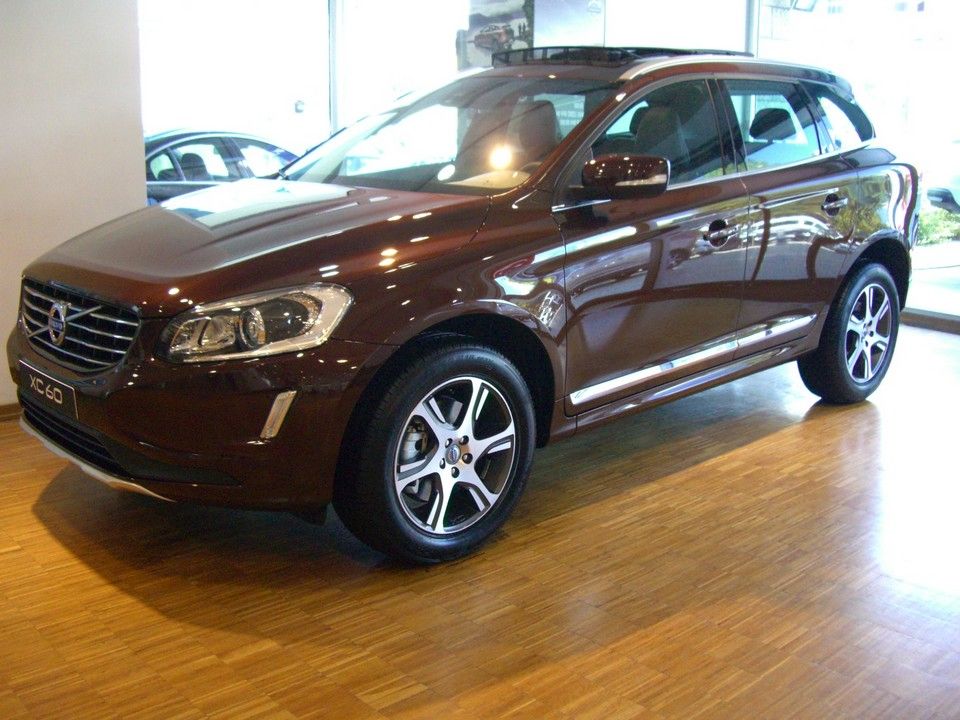YEN MAKYAJLI 2014 VOLVO XC60 SATITA RESM GALERS