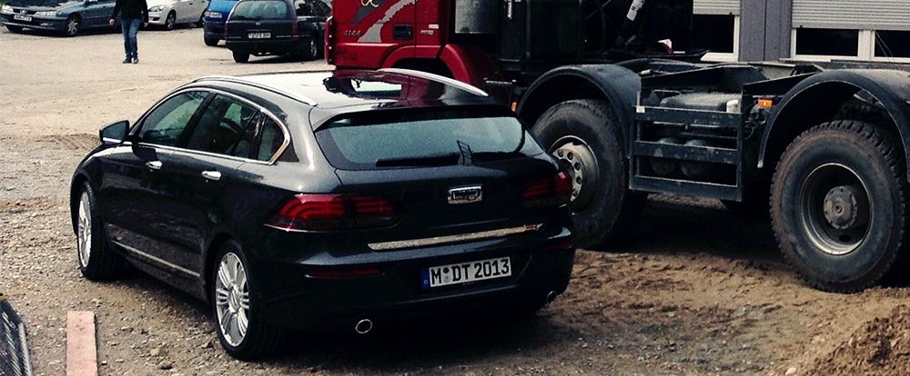 YEN QOROS ESTATE N'DE RESM GALERS