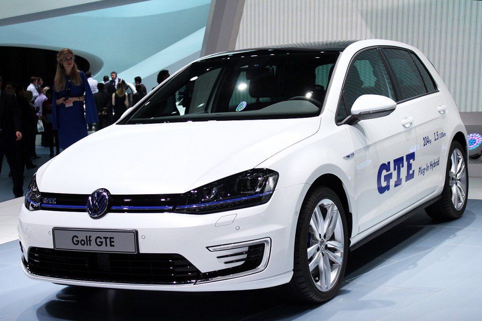 YEN VOLKSWAGEN GOLF GTE CENEVRE RESM GALERS