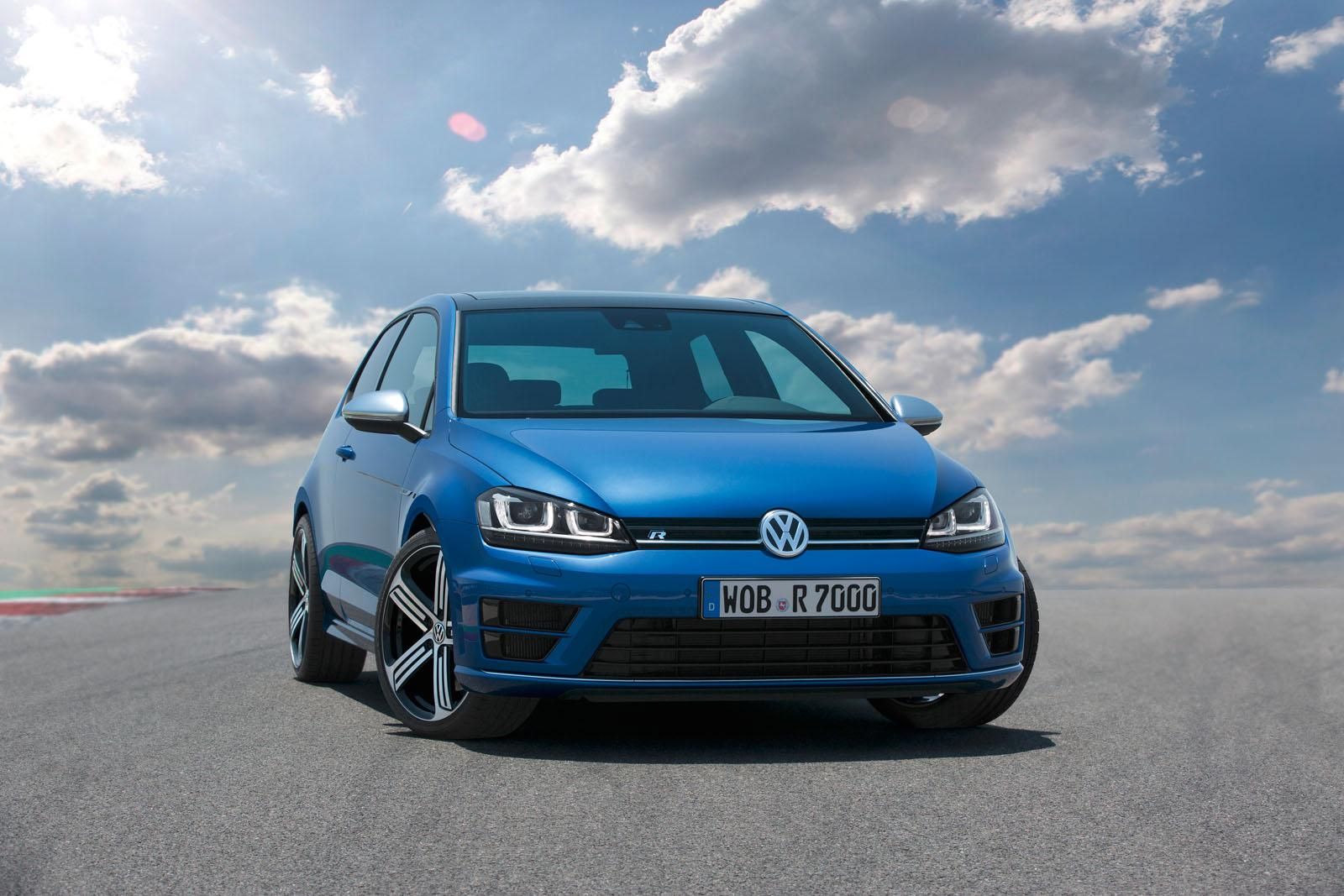 YEN VOLKSWAGEN GOLF R'NN AYRINTILI RESM GALERS