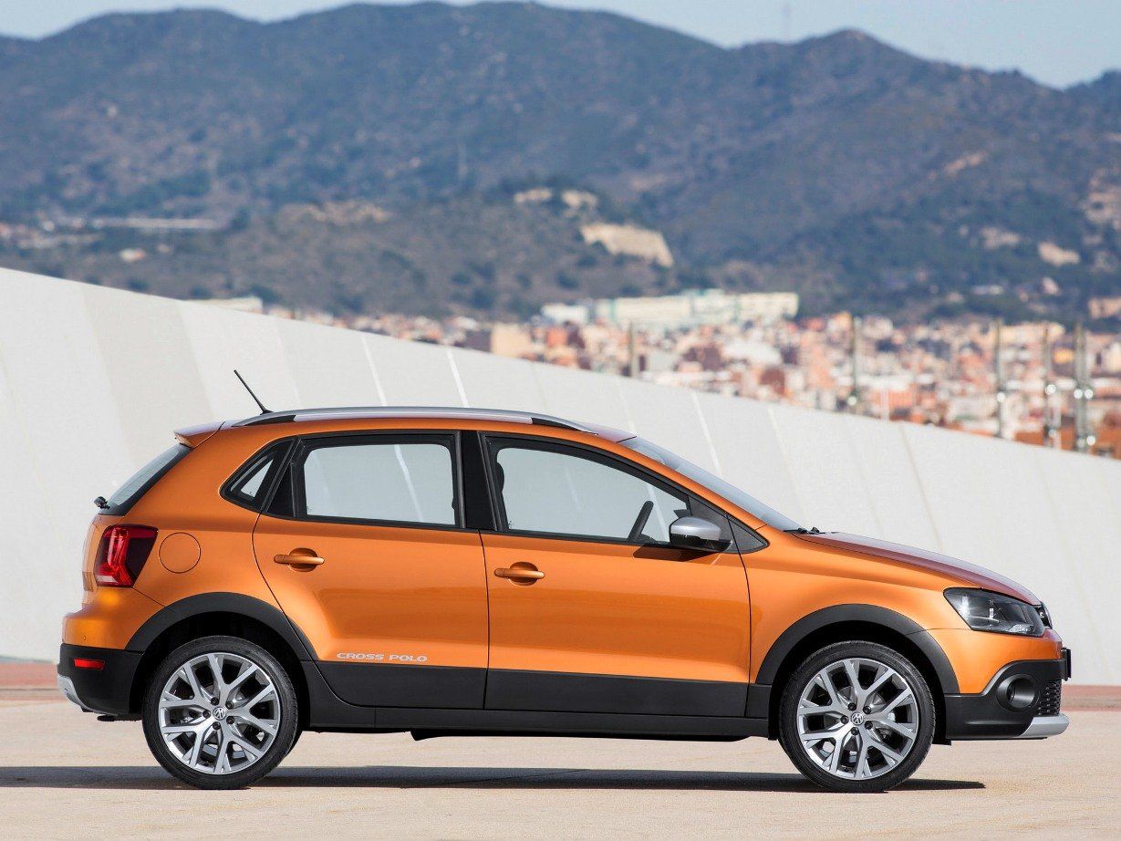 YEN MAKYAJLI 2014 VOLKSWAGEN CROSSPOLO RESM GALERS