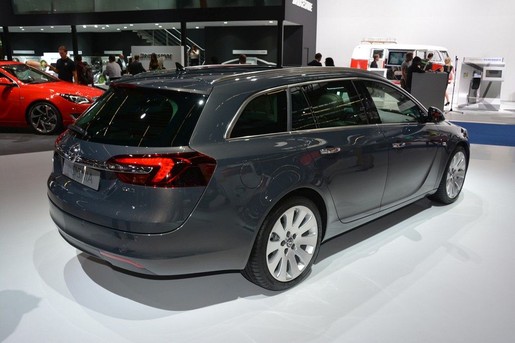 YEN� OPEL �NS�GN�A FRANKFURT LANSMAN RES�M GALER�S�