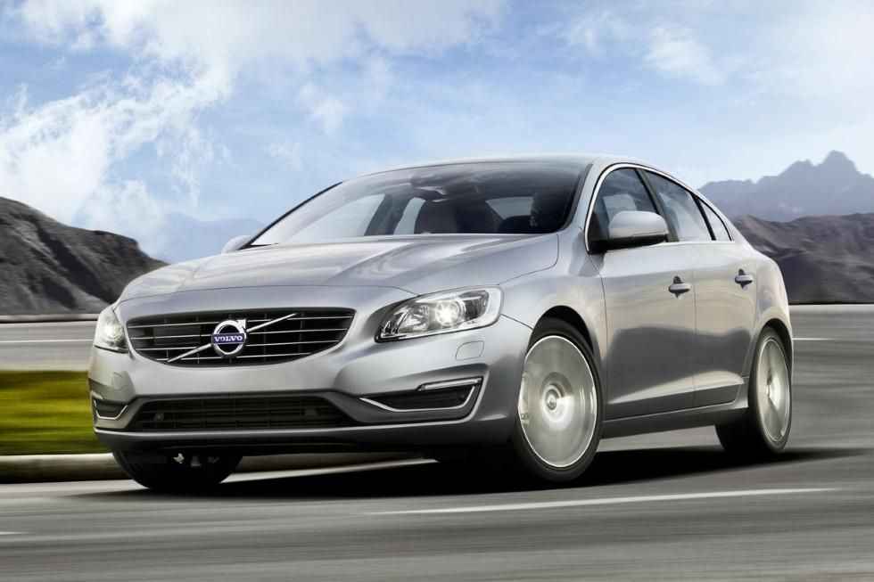 VOLVO S60 MAKYAJ (2014) GALER