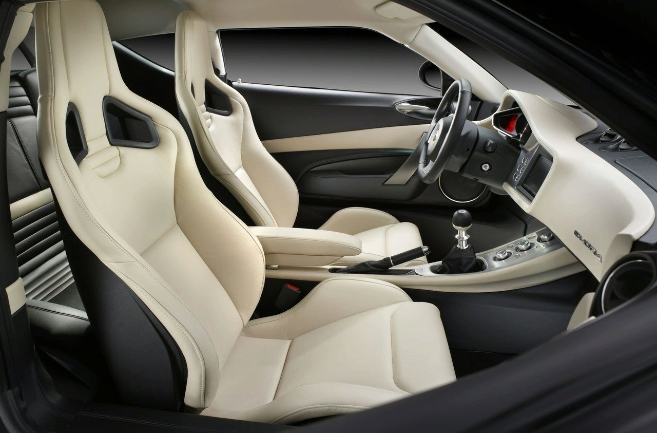 LOTUS EVORA (2008) GALER