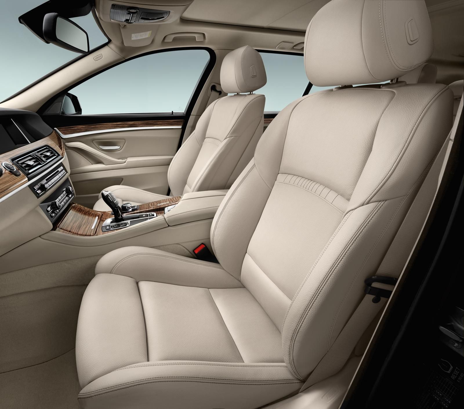 YEN MAKYAJLI 2014 BMW 5 SERS SW GALERS