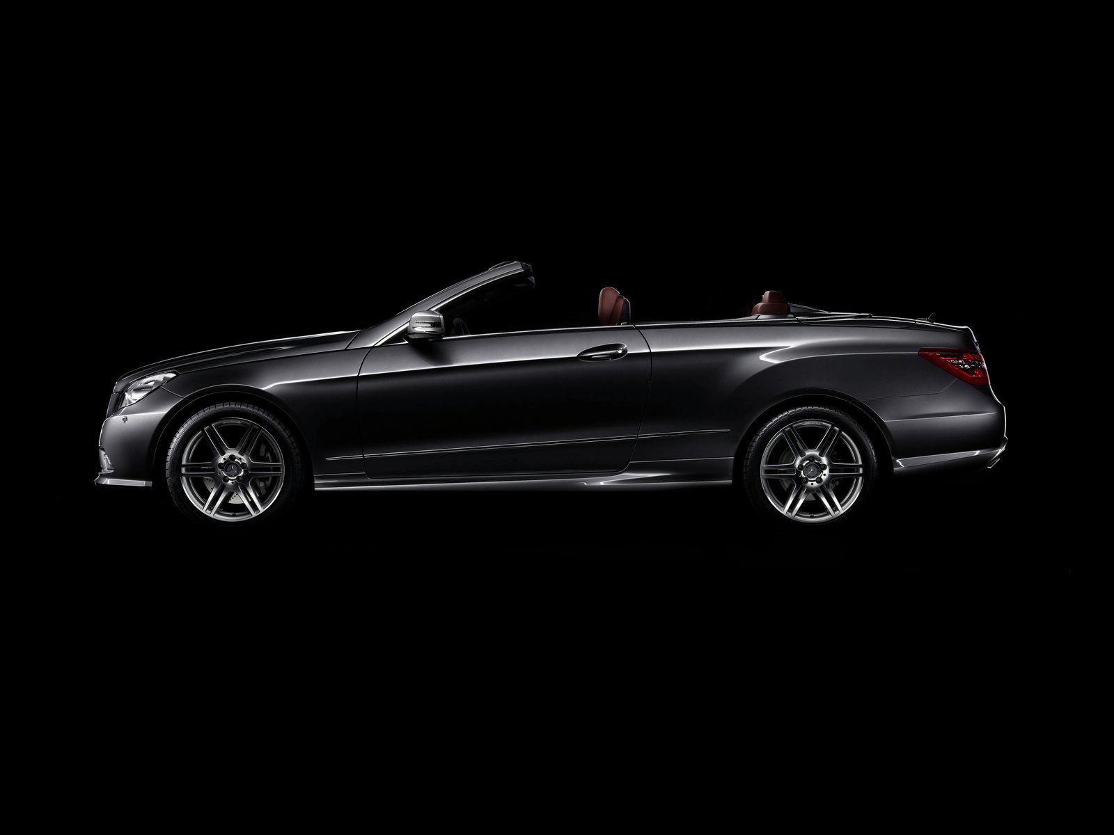 MERCEDES E CONVERTIBLE (2010) GALER