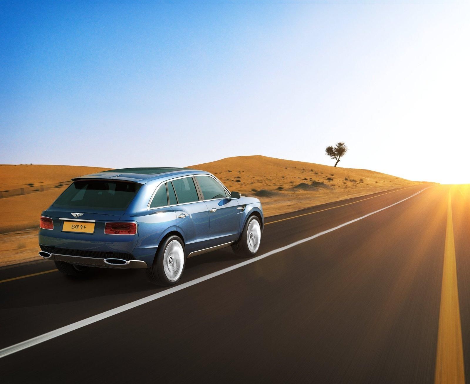 BENTLEY SUV EXP 9F GALER