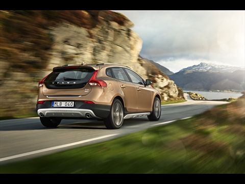 VOLVO V40 CROSS COUNTRY GALER