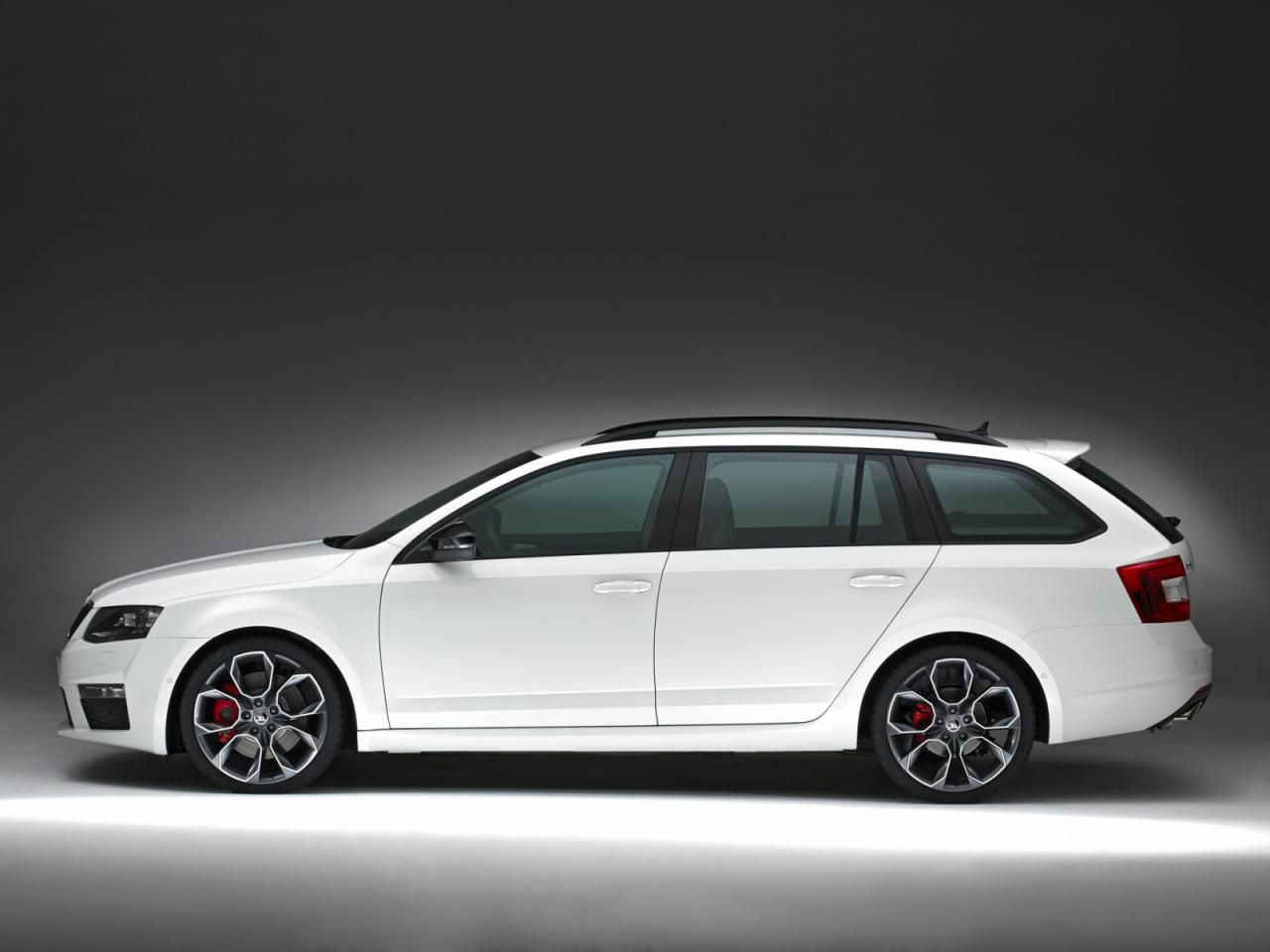 YEN SKODA OCTAVA RS GALER 2