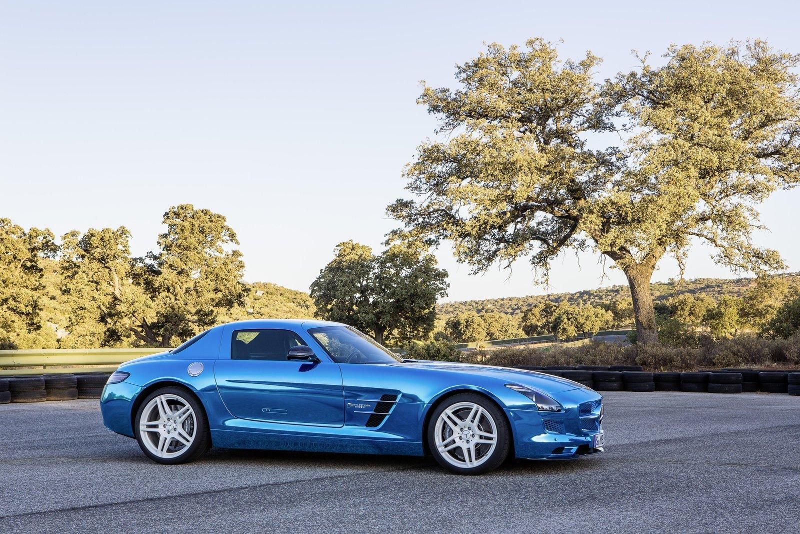 MERCEDES SLS EV (2012) GALER