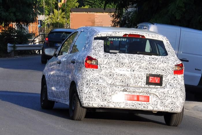 YEN 2014 FORD KA KAMUFLAJLI RESM GALERS