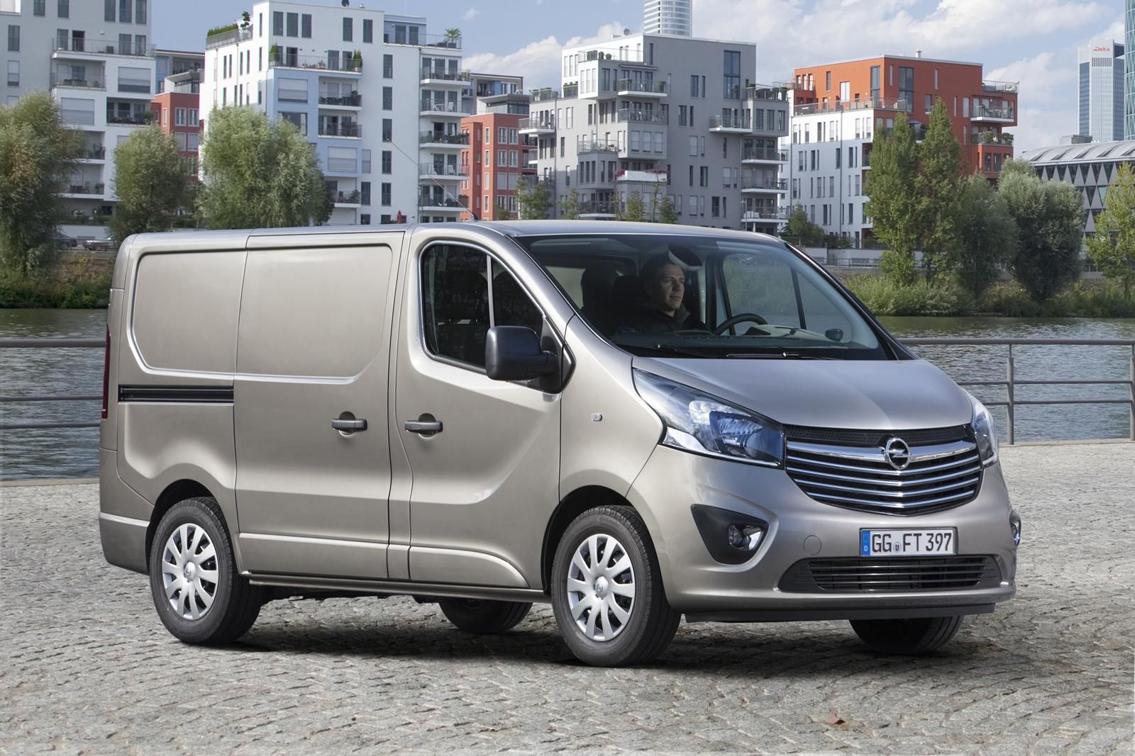 YEN 2014 OPEL / VAUXHALL VVARO RESM GALERS