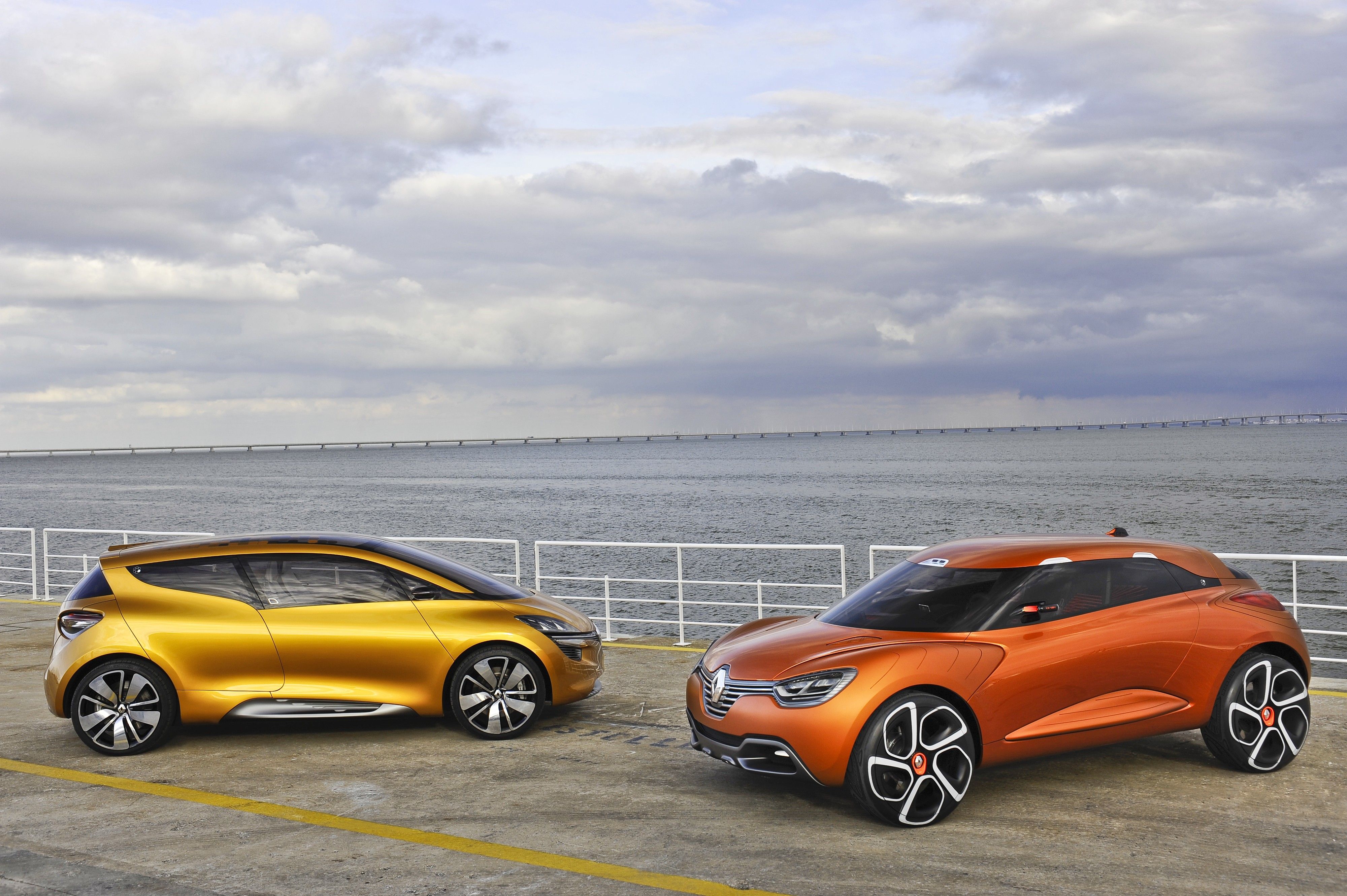 RENAULT CAPTUR GALER�