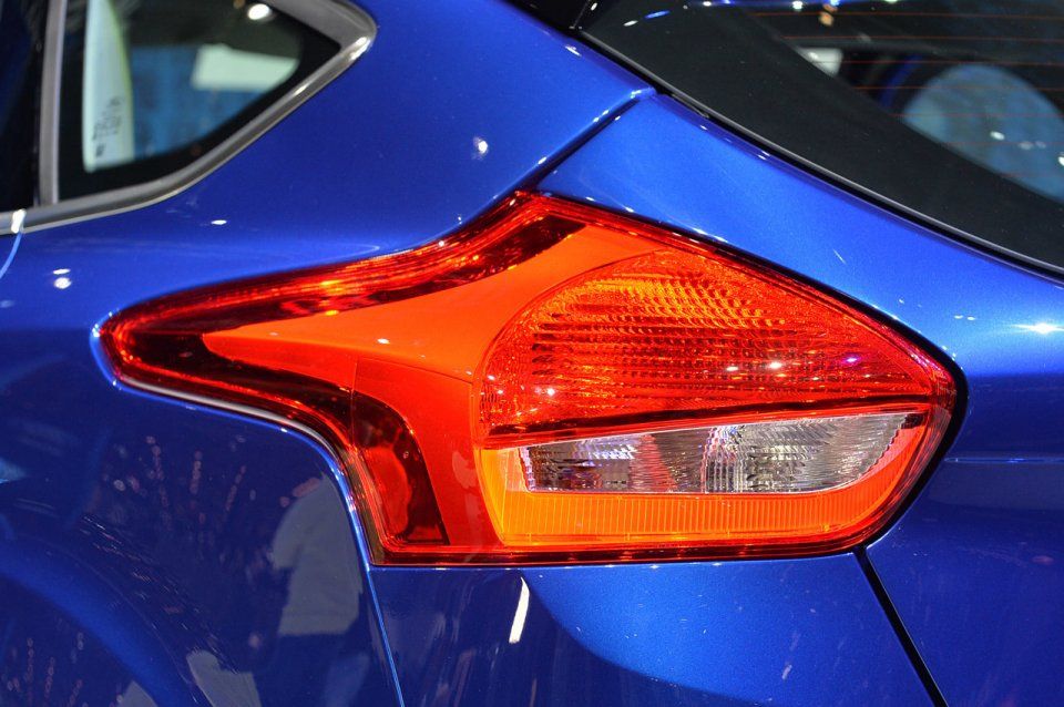 YEN MAKYAJLI FORD FOCUS HATCHBACK CENEVRE RESM GALERS
