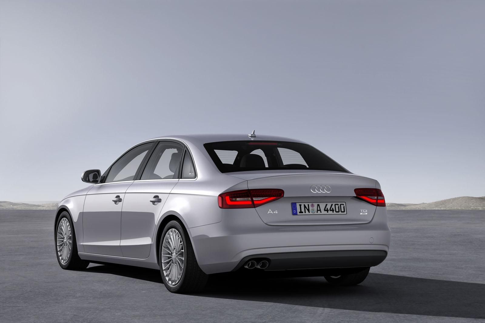 AUD A4 VE A4 AVANT ULTRA RESM GALERS