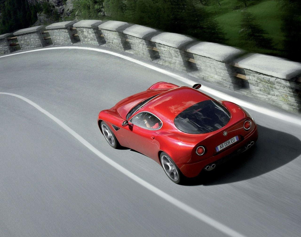 ALFA ROMEO 8C COMPETZONE GALER